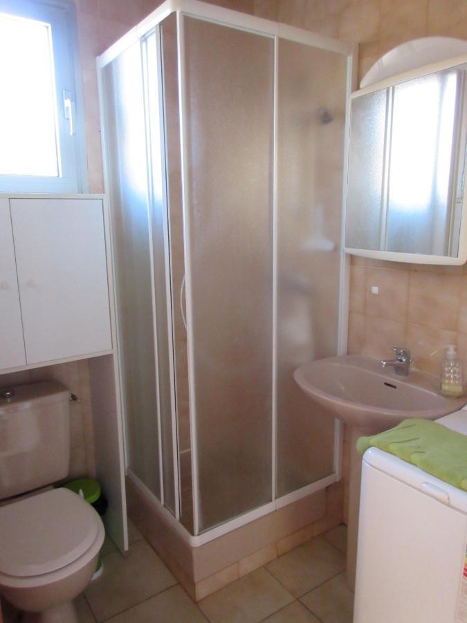 Apart Climatise T3 St Pierre La Mer 1 Er Etage, 4 Pers Fleury  Exterior photo