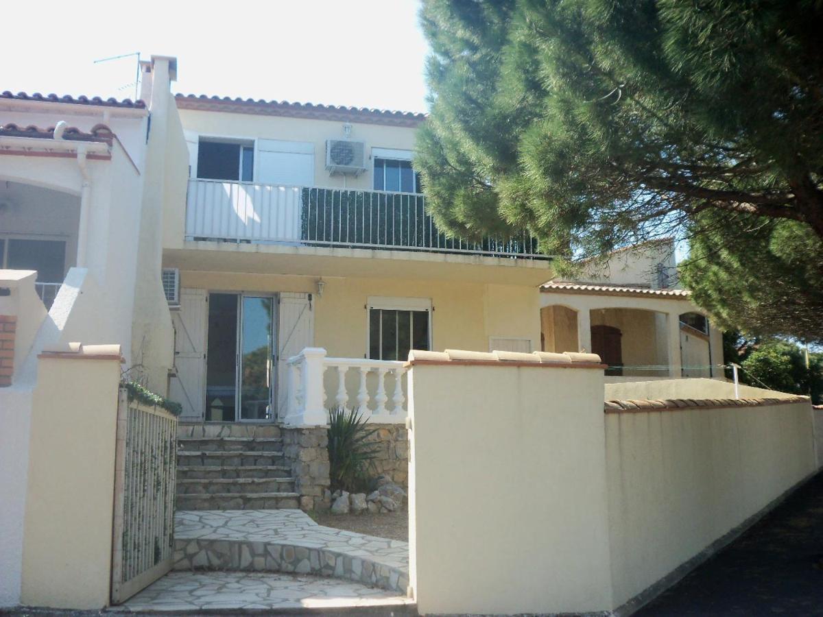 Apart Climatise T3 St Pierre La Mer 1 Er Etage, 4 Pers Fleury  Exterior photo